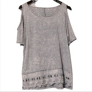 No Brand Short Sleeve Embroidered Hem Gray Flowy Acid Wash Blouse Top Large